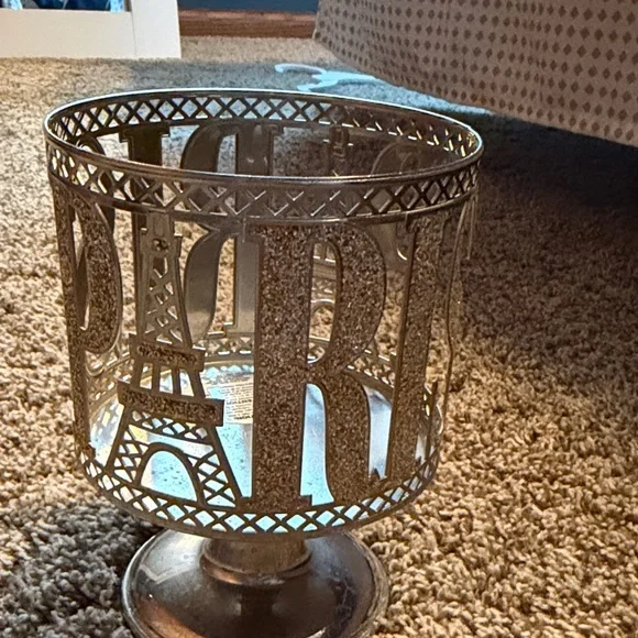Bath & Body Works Paris Candle Holder - Silver and Pink - Picture 2 of 4